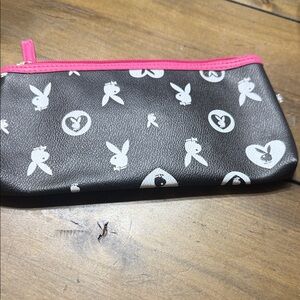 PLAYBOY Pink Zipper Pouch